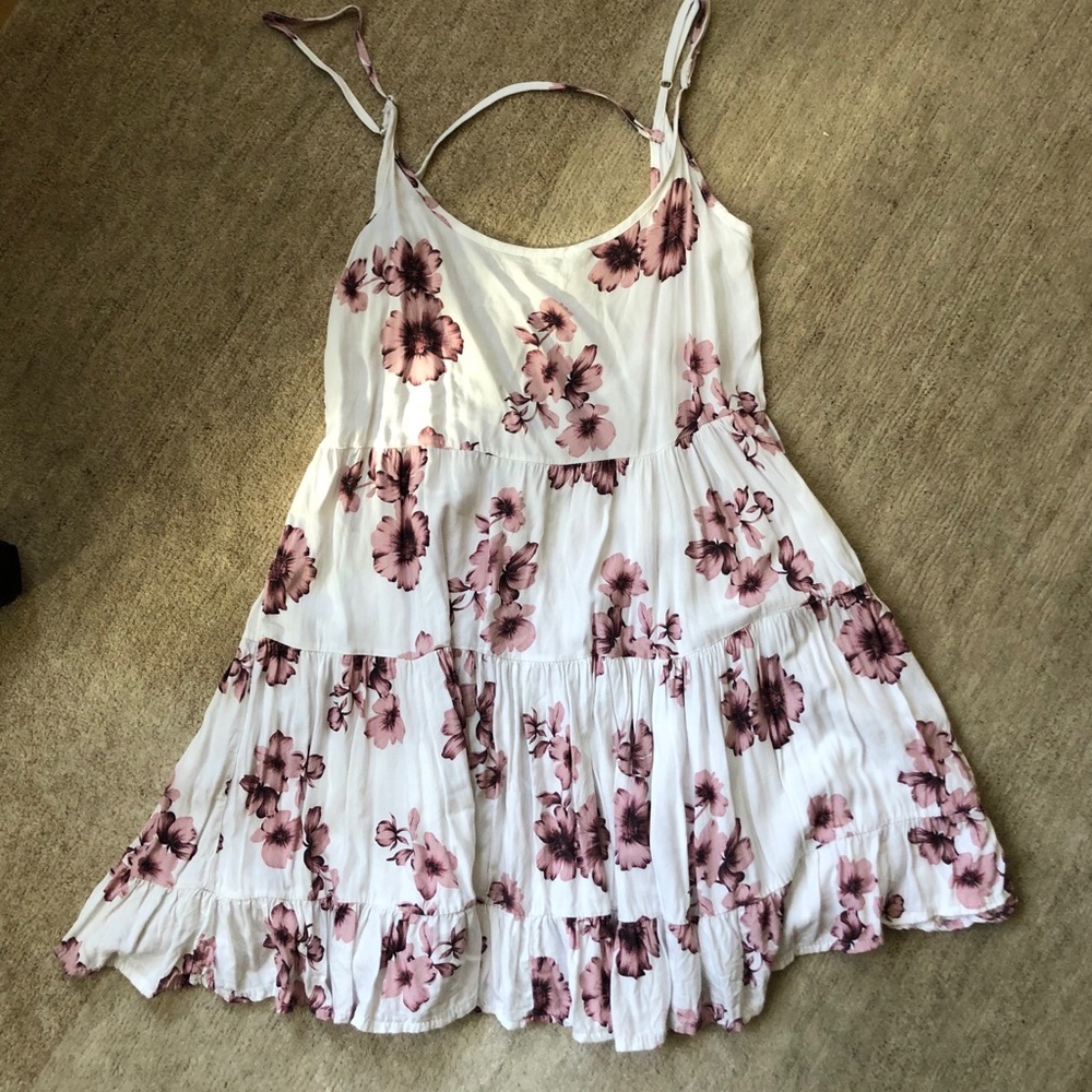 Brandy Melville White Floral Babydoll Dress